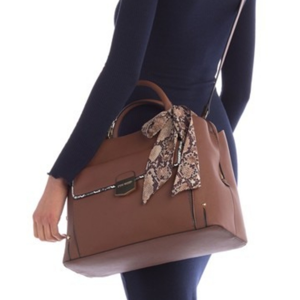 🎉HP🎉Steve Madden satchel bag